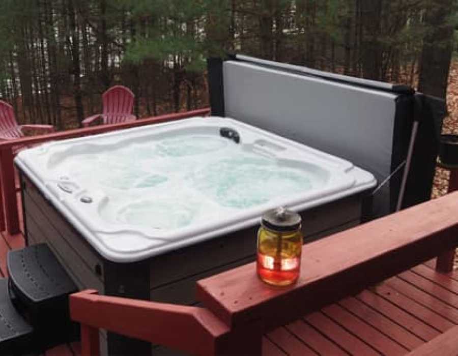 Properties with hot tubs